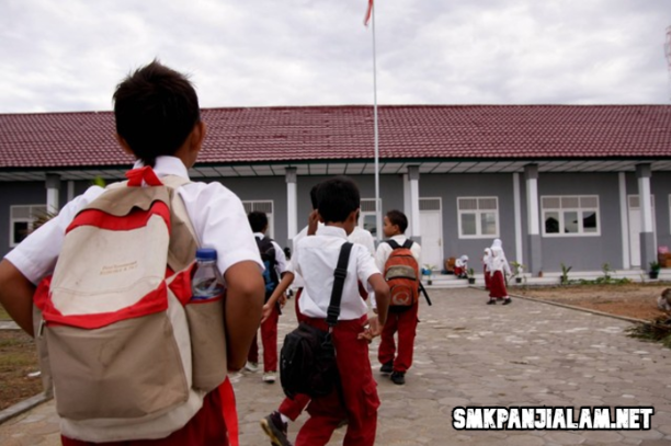 Pendidikan Terbaik di Indonesia: Menciptakan Generasi Unggul Melalui Sistem yang Berkualitas